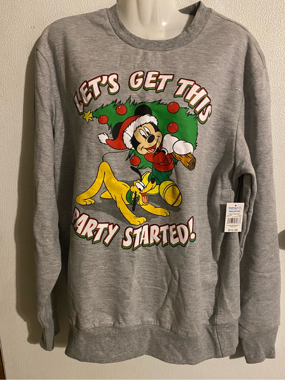 Christmas party size MD/ 38/40 unisex Disney Mickey Mouse pullover NEW